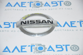 Емблема значок "NISSAN" двері багажника Nissan Pathfinder 13-20