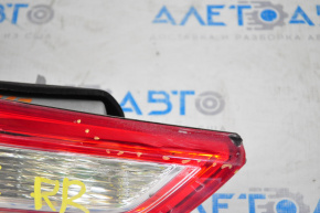 Ліхтар внутрішній кришка багажника правий Toyota Camry v50 12-14 usa затертий
