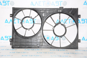 Диффузор кожух радиатора голый VW Passat b7 12-15 USA 2.5