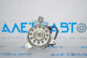 Мотор вентилятора охолодження прав Subaru Impreza 17- GK