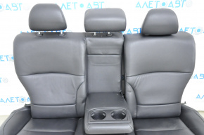 Задний ряд сидений 2 ряд Subaru Legacy 15-19 без боковых накладок кожа черн
