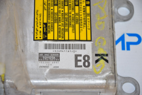 Модуль srs airbag компьютер подушек безопасности Toyota Prius 20 04-09