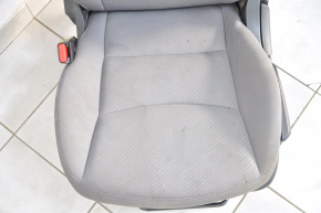 Водительское сидение Hyundai Elantra UD 11-16 без airbag, механич, тряпка сер