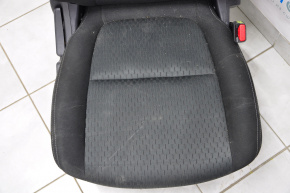 Пасажирське сидіння Mitsubishi Outlander 14-15 дорест, без airbag, механічні, ганчірка черн