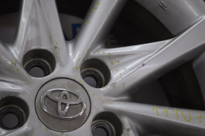 Диск колісний R17 Toyota Prius V 12-17 бордюрка, відколи