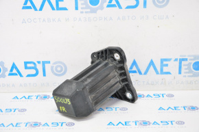 Клык усилителя переднего бампера прав Fiat 500L 14-17