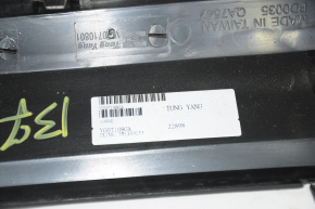 Решітка радіатора grill із позначкою VW Passat b7 12-15 USA, Тайвань