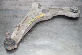 Рычаг нижний передний левый Dodge Dart 13-16 порван сайлент и пыльник
