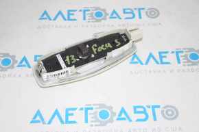 Плафон освещения передний малый Ford Focus mk3 11-18 серый, без люка
