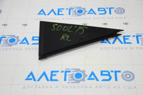 Накладка двери боковая задняя левая треугольник Kia Soul 14-19