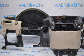 Торпедо передняя панель без AIRBAG Ford Fusion mk5 13-20 беж, без накладки сломана рама