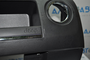 Торпедо передня панель гола Jeep Compass 11-16 черн подряпини у бардачка і приборки