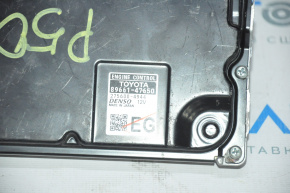 Блок ECU компьютер двигателя Toyota Prius 50 16-