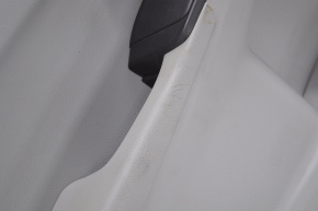 Обшивка дверей картка зад лев Toyota Camry v55 15-17 usa сіра, потерта