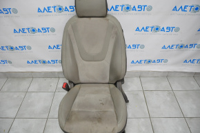 Водительское сидение Chevrolet Volt 11-15 без airbag, механ, кожа беж с алькантарой, надорван