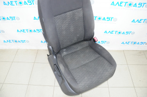Пассажирское сидение VW Tiguan 09-17 без airbag, тряпка черн, грязное
