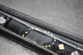Накладка стойки лобового стекла левая Kia Soul 14-19 слом креп, потертости