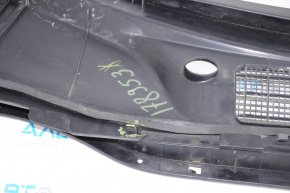 Решетка дворников пластик Lexus RX350 RX450h 10-15 отломано две защелки