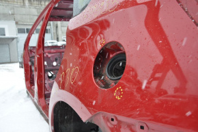 Четверть крыло задняя левая Toyota Prius 30 10-15 красный, мелкие тычки