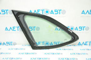 Форточка глухое стекло задняя правая Subaru Outback 15-19 зеленый оттенок