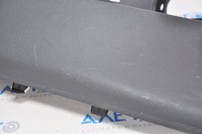 Накладка задней стойки нижняя правая Hyundai Elantra AD 17-20 черн, затерта