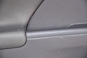 Обшивка двери карточка задняя левая Lexus CT200h 11-17 черн, потерта
