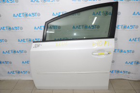 Дверь голая передняя левая Toyota Prius V 12-17 белый 070