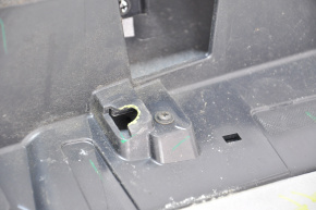 Спойлер двери багажника Infiniti JX35 QX60 13- с стоп сигналом, дефект крепления