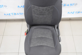 Водійське сидіння Chevrolet Volt 16- без airbag, механіч, ганчірка чорний синій рядок