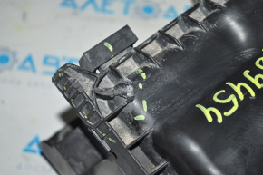 Корпус повітряного фільтра Honda CRV 12-16 зламано кріплення, ухвалять