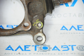 Цапфа передняя правая Subaru Outback 15-19 сорван болт кожуха