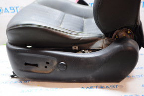 Водительское сидение Lexus CT200h 11-17 без airbag, электро сломано, кожа черн, без подголов