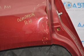 Чверть крило задні праві Jeep Compass 11-16 червоний, вм'ятини