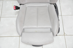 Сидіння водія BMW 3 F30 12-19 з airbag, електро з пам’яттю, шкіра сіре, Sport