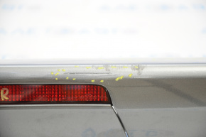 Спойлер крышки багажника Nissan Versa 12-19 usa со стоп сигналом, царапина