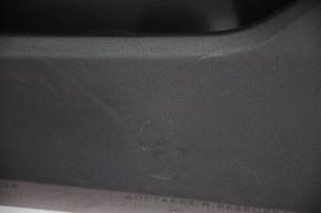 Обшивка дверей картка передня права Ford Escape MK4 20-22 чорна з бежевим, потерта