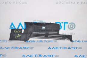 Дефлектор радіатора верхній правий Mercedes CLA 250 14-19