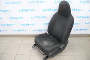 Сидіння водія Nissan Versa 12-19 usa без airbag, механічні, ганчірка черн