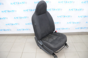 Пасажирське сидіння Nissan Versa 12-19 usa без airbag, механічні, ганчірка черн