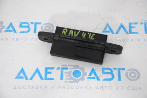 Кнопка відкриття дверей багажника Toyota Rav4 13-18