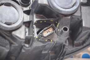 Фара передняя правая голая Ford Fusion mk5 13-16 слом креп пробит корпус