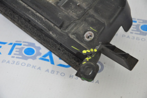 Воздухоприемник Hyundai Sonata 15-17 2.4 нижня частина, тріщина, відламано кріплення