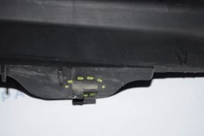 Дефлектор радіатора прав Lexus RX350 RX450h 10-12 дорест зламано кріплення