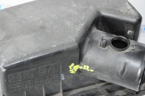 Корпус воздушного фильтра Toyota Camry v55 15-17 2.5 usa только верхняя часть отломано 2 крепл