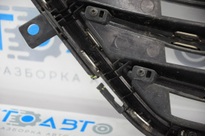 Решетка радиатора grill Hyundai Sonata 15-17 SE, обломы креплений