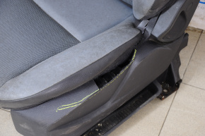 Водительское сидение Ford Transit Connect MK2 13- без airbag, кожа сер, деф пласт, под чистку