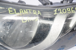 Фара передняя правая голая Hyundai Elantra 11-14 дорест галоген, стекло в трещинах