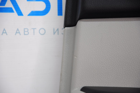 Обшивка двери карточка задняя правая Toyota Highlander 14-16 под JBL с шторкой серая царапины