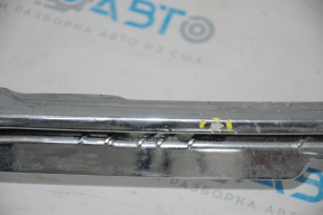 Обрамление решетки радиатора левое Lincoln MKC 15- хром, дефекты хрома, отломано крепление
