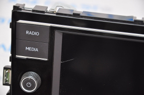 Магнітофон радіо VW Tiguan 18- монітор малий, подряпина на моніторі